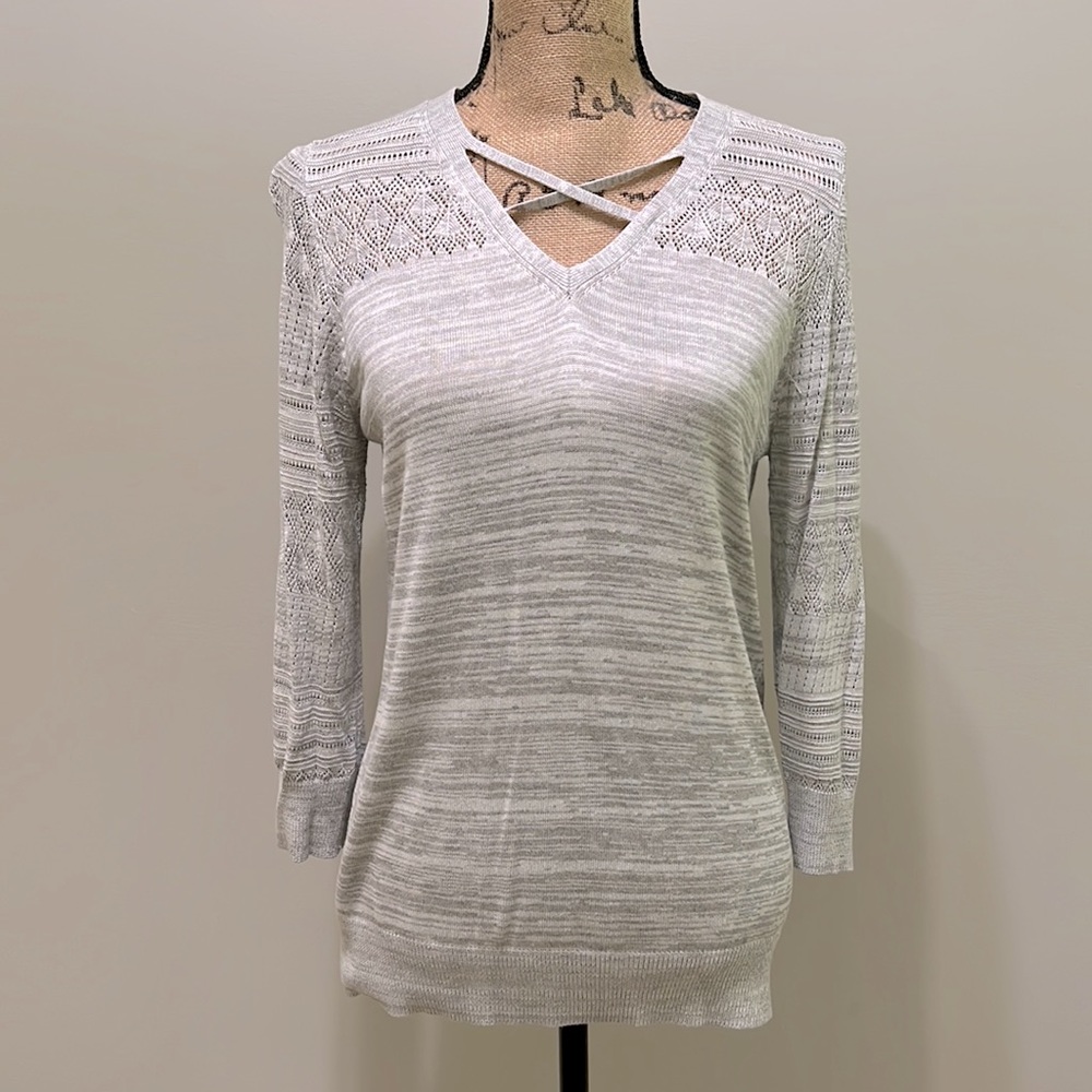 Lety & Me Pullover Sweater - Size Medium